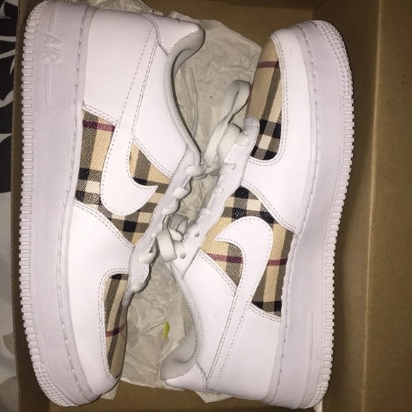 custom burberry nikes